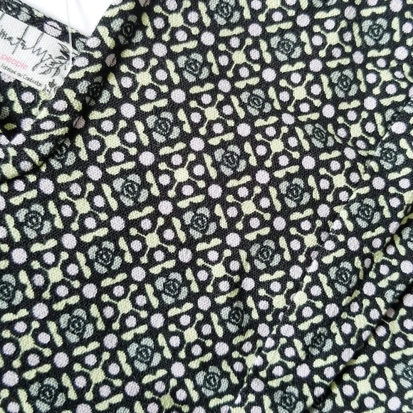 Free People Black & Green Brami Crop Top Medium - Picture 6 of 7